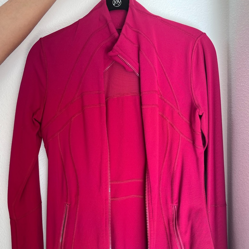 Lululemon Nulu jacket